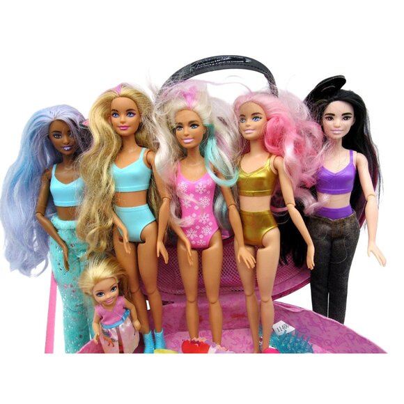 BARBIE DOLL Lot with Heart-Shaped Carrying Case Includes 6 Dolls and Clothes - Picture 2 of 11